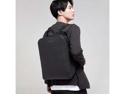 【KLON】ダサいビジネスリュックの悩みを解決する新しいリュックを展開