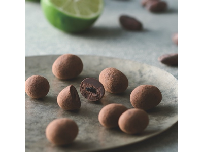 無印良品で季節限定新発売！2025年12月3日より、京都チョコレート専門店「dari K」のライム発酵カ...