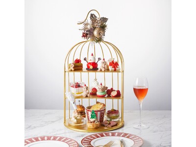 「LOUANGE TOKYO Le Musee」のクリスマス アフタヌーンティー2025“　サプライズで届ける感謝の気持ち ～アムールギフトBOX～”