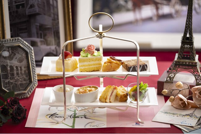 コロンバンの伝統スイーツが集うアフタヌーンティー 創業101年の歴史を凝縮。「殿下のアップルパイ」やバタークリームケーキなど、愛され続けるロングセラーを厳選