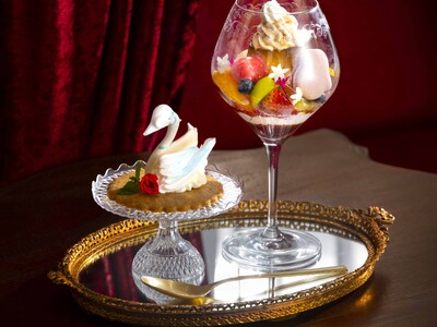 【コロンバン原宿サロン】ロリータファッションの第一人者・青木美沙子さん監修「プリンアラモード エレガンス」を2月1日より提供