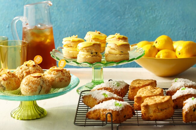 【BAKERS gonna BAKE】ハワイで人気の南国フルーツ“リリコイ”を味わう、夏の新作スコーンサンドが登場