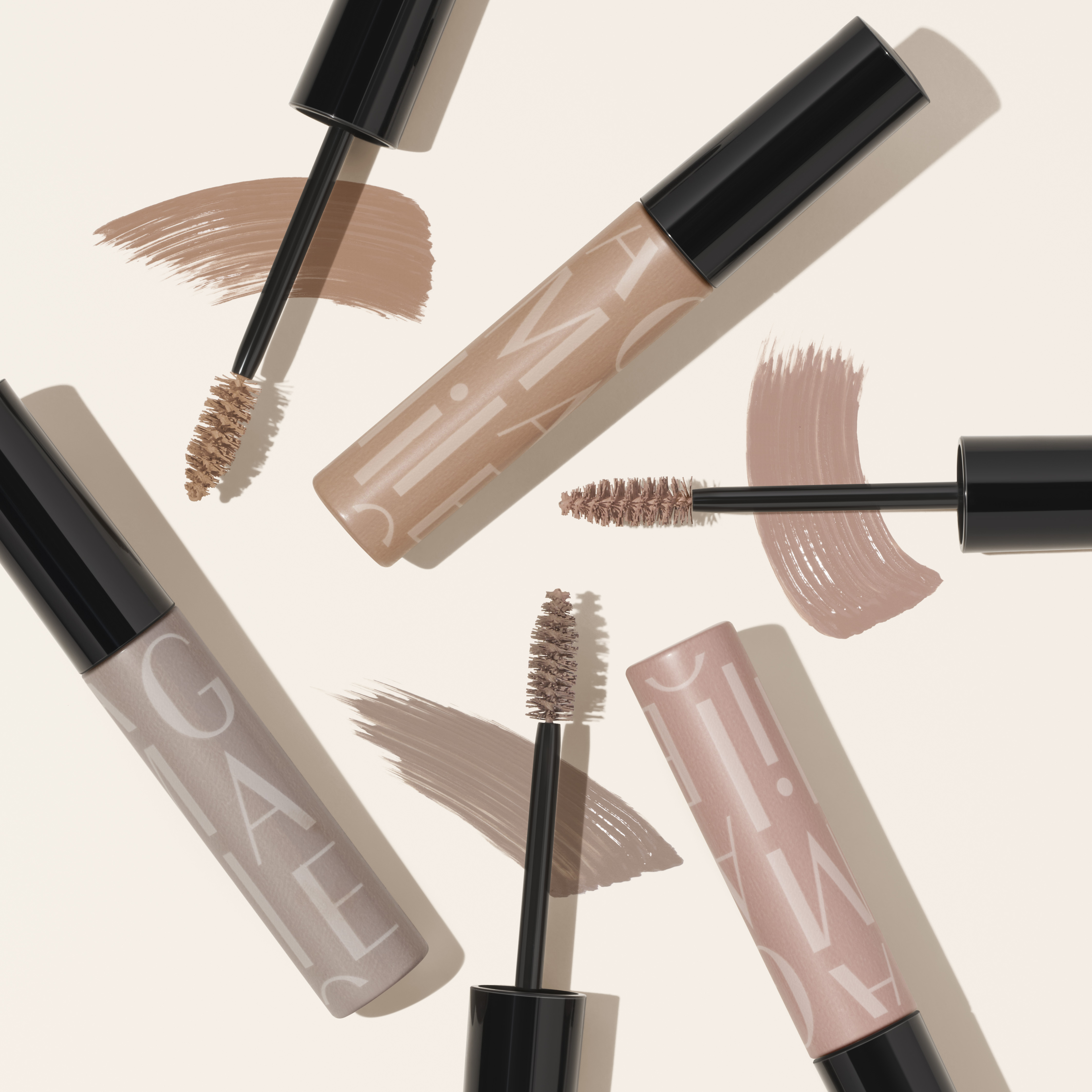 眉の”黒”印象を自然にチェンジ。マキアージュからサロン仕上げ眉マスカラ誕生。～2026年5月21日(木)発売～