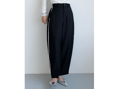 【Re:EDIT（リエディ）】緩やかな曲線ラインで美脚を叶えるツイルカーブパンツが登場！ベーシックカラーの他、春トレンドに着映える新色とサイドラインデザインも新登場