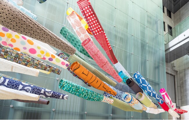 クラフトの街・日本橋とさらなるコラボレーション、NUNO須藤玲子『続・日本橋こいのぼりなう！』開催