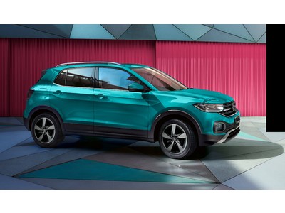 「T-Cross」、2021年上半期登録台数 輸入車SUVカテゴリーで第1位を獲得　クロスオーバーSUV「T-Roc」も2021年上半期同カテゴリーにて第2位