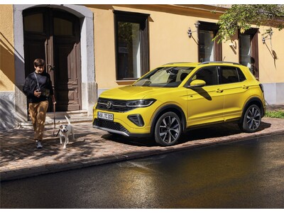 フォルクスワーゲン、新型「T-Cross」「Tiguan」「Passat」「Golf」「Golf Variant」5モデル同時発表