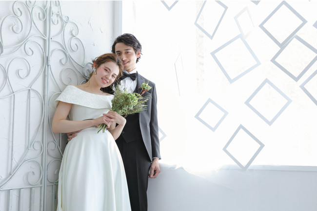 N810́yEGfBOtHg̓zɁIjČʐ^̃N[ʃLy[Ŏ^