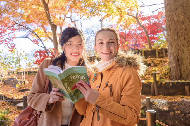 訪日米国人の半数以上が、日本で「言語」と「食事マナー」に戸惑い