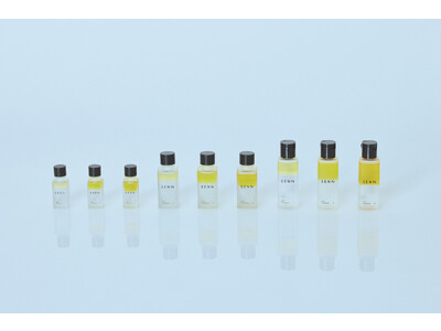 減らす美容を提案する、『SENN』の人気商品、二層式オールインワン美容液『WATER OIL BALANCER』をリニューアル。