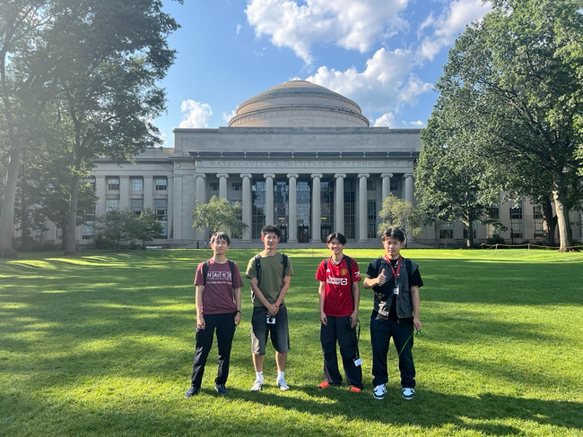 【中学校・高校向け】マサチューセッツ工科大学協賛プログラム「GLOBAL TECH 2025年」世界大会が開催されました。