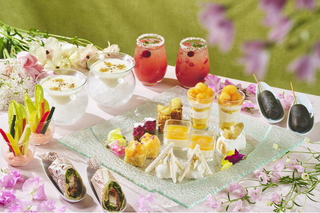 【ヒルトン沖縄北谷リゾート】メロンづくしのアフタヌーンティー～ピーチが彩る初夏のひととき～