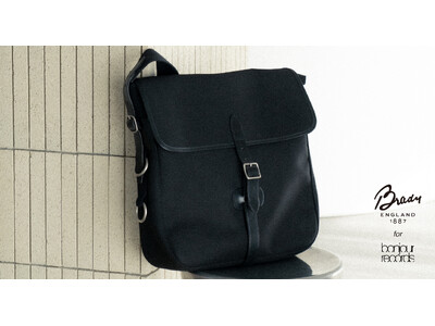 Brady for bonjour records | Exclusive Shoulder Record Bag