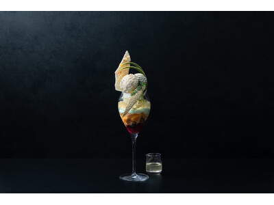 爽やかに春を感じるパフェ「果房 メロンとロマン」からパフェ２種登場