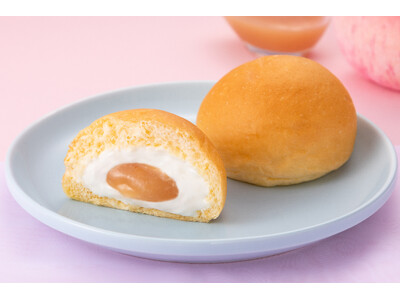 【ファミリーマート限定】福島県産「あかつき」の芳醇な香りが広がる！「冷やして食べる とろけるミルクくりーむパン もも」が6月9日（火）より再登場