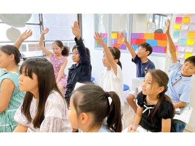 ���É��ň��|�I�Ȏx���𓾂�q�ǂ��p��̃A���C�u���A3�Z�Ɂi����Ȃ��Z�E�Ɋy�Z�E�������w�Z�j��V�K�J�Z�I�u���E��̉p�ꋳ��v������Ɋg��B