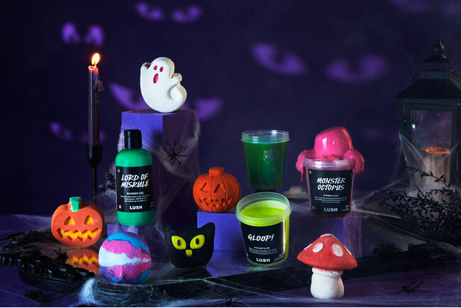 ナチュラルコスメブランドLUSH　ミステリアスな香りに包まれるこわ～くて遊び心に満ちたハロウィンコレクション過去最多の全56種を2025年8月21日（木）より全国発売開始