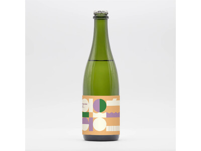 日本酒の製造過程でワインの搾りかすを一緒に発酵させたお酒 “kasu [marc]”、4月25日より発売。酒蔵 haccobaの新定番シリーズ “kasu” の第2弾商品。