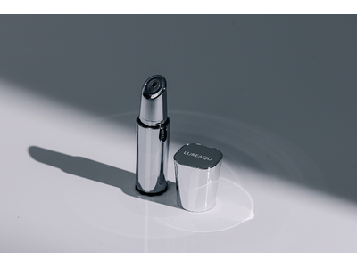 【史上最小※1 クラス】目元・口元に特化した導入美顔器「ルリーク セラムブースター」誕生（ 特許出願中 ）