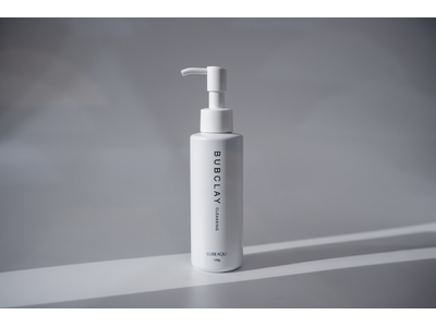 塗るだけで泡立つ。メイクや毛穴汚れを浮かせて落とす新発想クレンジング「ルリーク バブクレイ クレンジング」発売