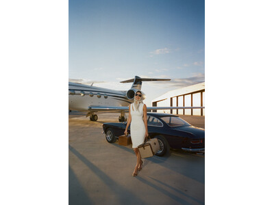 【GUCCI】ケンダル・ジェンナー、グッチのアーカイブのトラベルピースを手にして登場