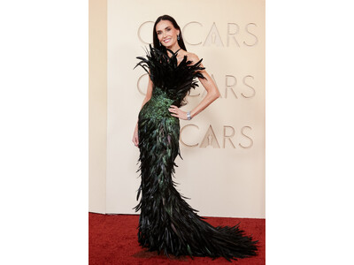 【GUCCI】華やかなレッドカーペットや授賞式を彩るグッチを着用したセレブリティたちの優美なスタイル