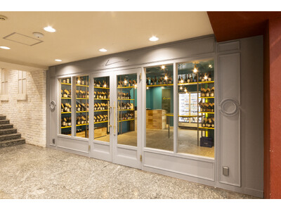 上野駅直結、600種類以上のワインが3,000円台から。銀座レカンのソムリエチームが手がける新店舗「リカーショップLE」が2026年1月2日、アトレ上野にオープン。