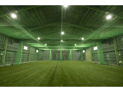 【厚木インター近くに室内練習場】「FoseKiftアカデミー」が誕生！163坪人工芝、3台マシン