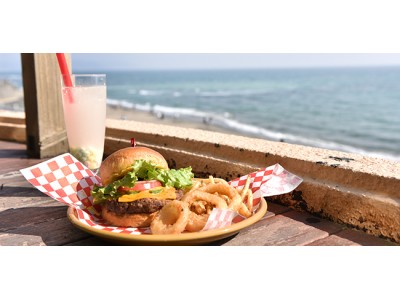ハワイno 1バーガー Teddy S Bigger Burgers テディーズビガーバーガー が3月30日 鎌倉七里ガ浜に新店舗をオープンします 企業リリース 日刊工業新聞 電子版