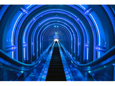 扉が開いた瞬間、星空に包まれる　～2026年4月1日、梅田スカイビル 空中庭園展望台にニュースポットが誕生～