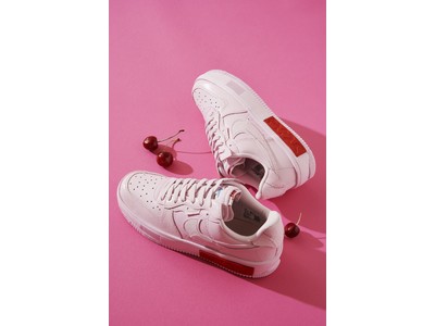 atmos pinkにてNIKE W AIR FORCE 1 FONTANKA　PINKが8/1(sun)より販路限定発売！