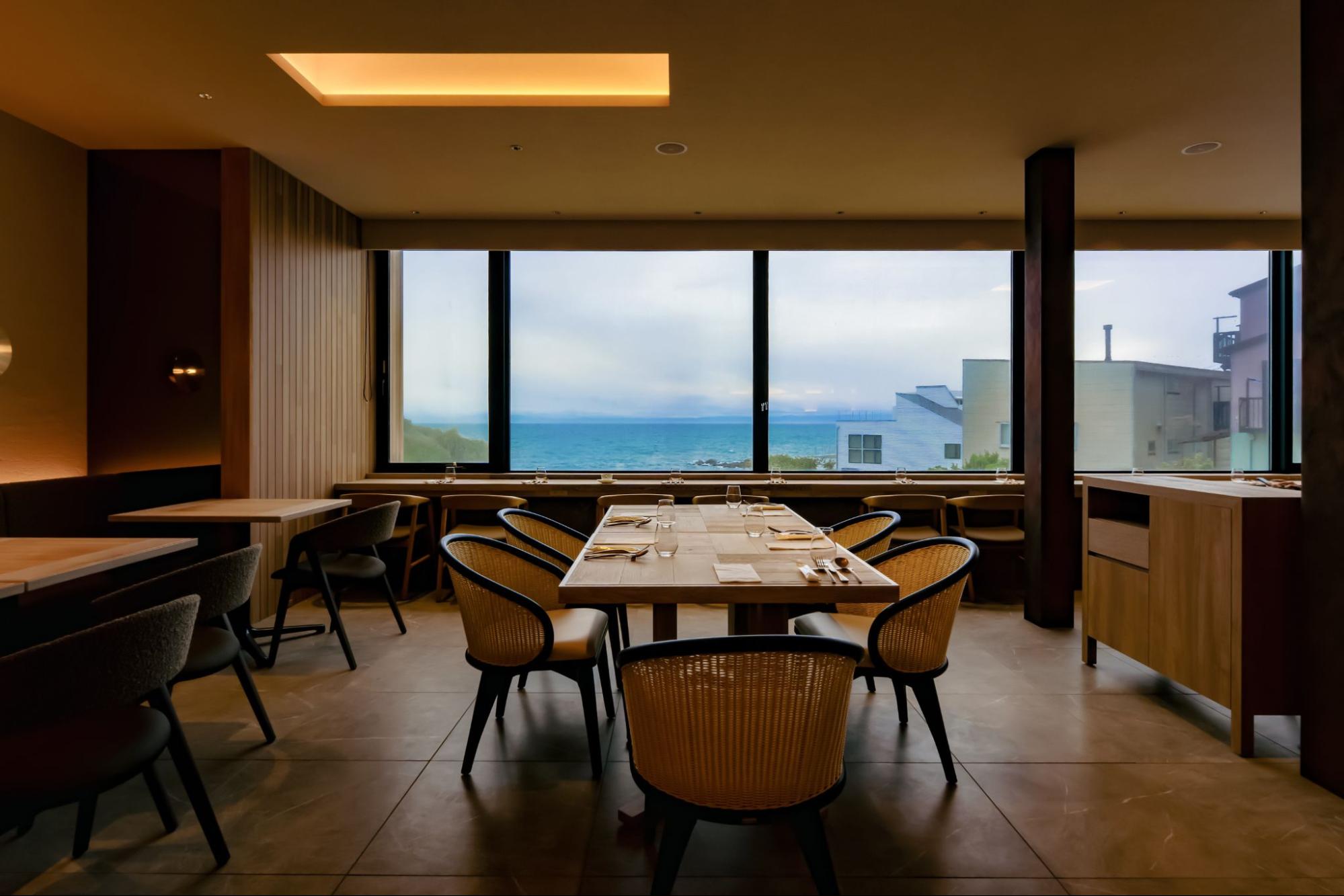 ミシュラン2つ星レストランで腕を磨いた実力派シェフが手がける、南仏ビストロ「Bistro UMITO SOUTH HAYAMA」誕生。