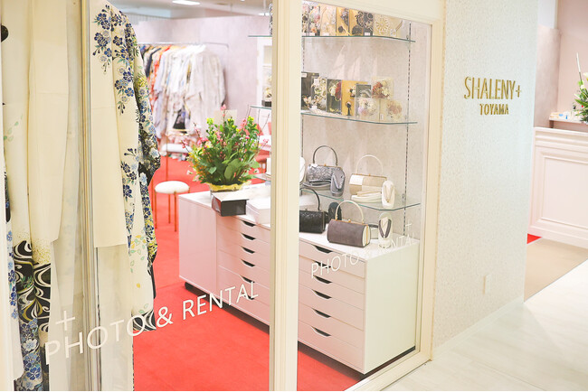 “ワンランク上の記念日を形に”　新フォトスタジオ「SHALENY＋（シャレニープラス）総曲輪フェリオ店」2026年2月20日にグランドオープン！