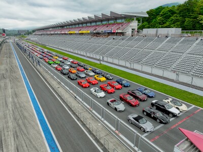 自慢の愛車とともにサーキットドライブを体感「CORNES DAY 2024 in Fuji Speedw...