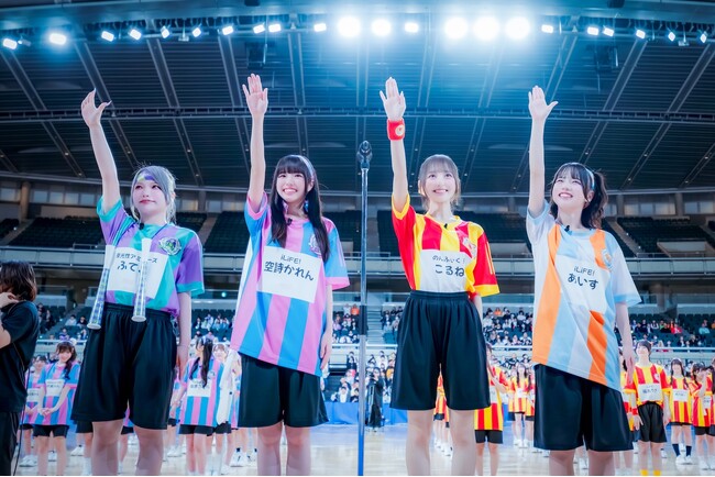 【ABEMA】総勢 150 名超のアイドルがガチバトル！『HEROINES 体育祭』MC にリンダカラー∞＆森香澄が登場！森香澄×iLiFE!メンバーの「かわいい告知選手権」に反響「全員優勝」