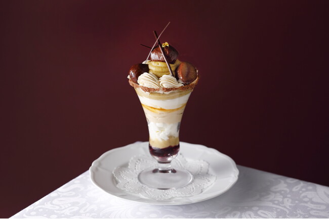 「資生堂パーラー 銀座本店サロン・ド・カフェ」の9月限定メニュー 旬の味覚が堪能できる和梨や葡萄、和栗のパフェが登場