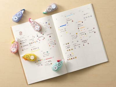毎日の手帳時間をもっと楽しく！　■ デコレーションテープ「デコラッシュ＜限定＞手帳日和」6柄　■「＜限定＞mizutamaデザイン 手帳ポーチ（デコレーションアイテムセット）」3種類 ～同時発売～
