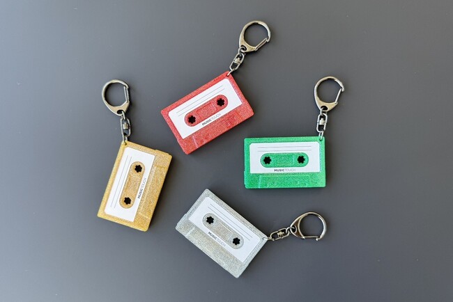 NFCチップ内蔵キーホルダー「MUSIC TOUCH」、グリッターカラー4種発売！