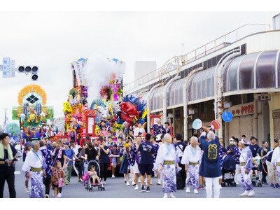 山車運行やパレードで最高の盛り上がりを見せます！9月5日からの3日間、豪華絢爛な伝統行事「十和田市秋まつり」が開催！