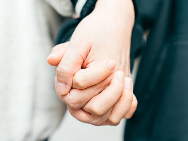 「家族をつなぐ交通費支援」対象を拡大臓器移植全般を対象に、年収制限も緩和
