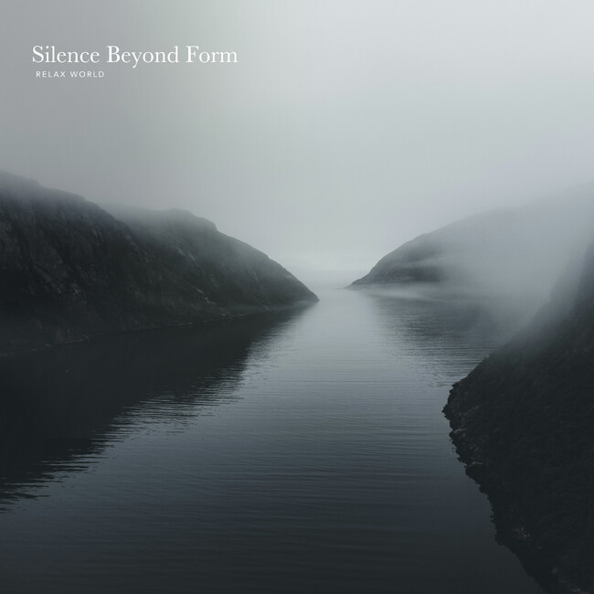 言葉では届かない“無”の世界をそっと照らす──RELAX WORLD『Silence Beyond Form』、静寂に没入する新しいヒーリング体験