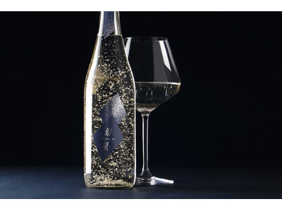 煌びやかに銀箔輝く祝い酒「銀星 -GINSEI-」を販売開始