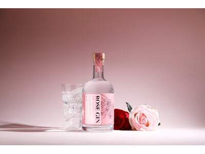 国産バラと14種のボタニカルのジン「ROSE GIN 春葵 -HARUKI-」を販売開始