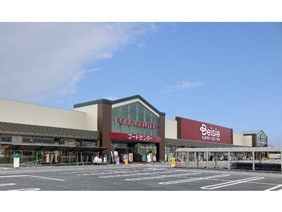 ベイシア栗橋店 リニューアルオープン　豊富な出来たて惣菜やスイーツが揃う＆くつろぎの空間を提供