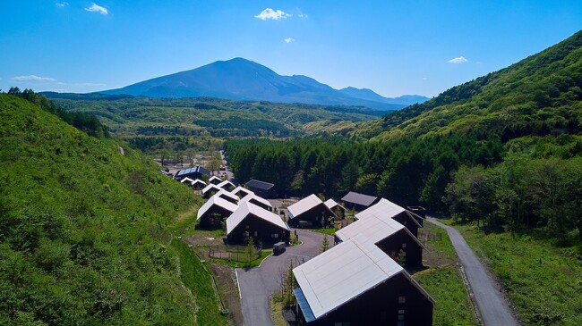 北軽井沢のヴィラリゾート敷地6万平米を独占。「あさま空山望」、広大な全敷地面積を貸し切りできるプラン「6万平米プライベートステイ」を、9月1日(月)より提供開始