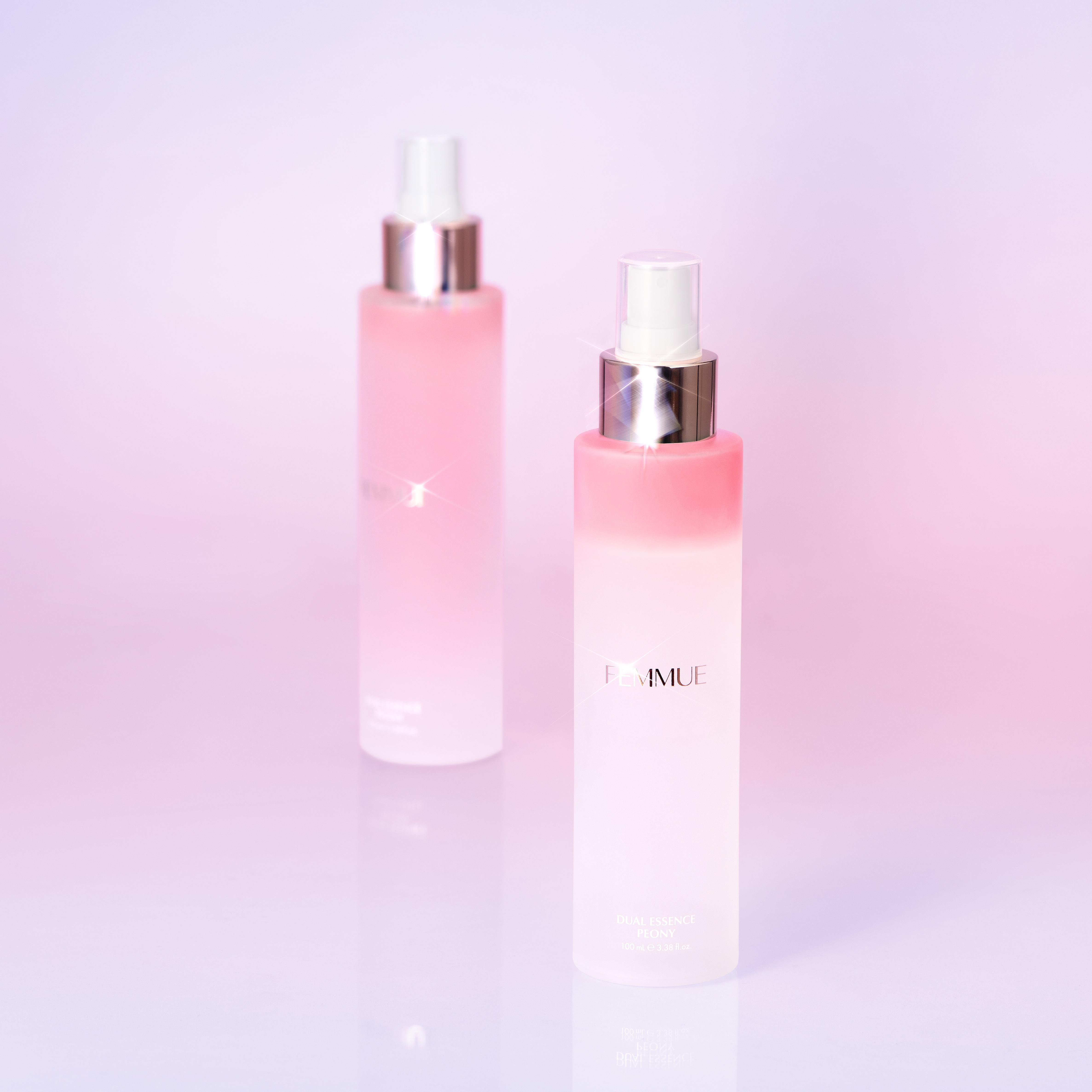 【FEMMUE】ひと吹きで、肌が華やぐ。発酵ピオニーミストが数量限定で登場。