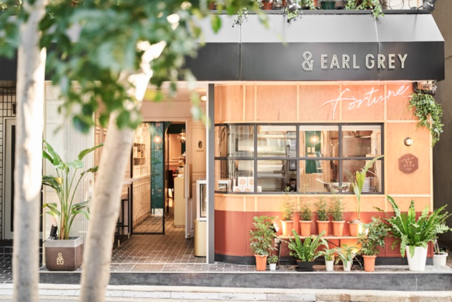 アールグレイ専門店が作る、全国の催事で大人気のソフトクリームと、外はカリッと中はもちもち、話題の新感覚スイーツ「バター餅」を、青森「RABご当地グルメ＆お取り寄せスイーツフェア」にて期間限定販売！
