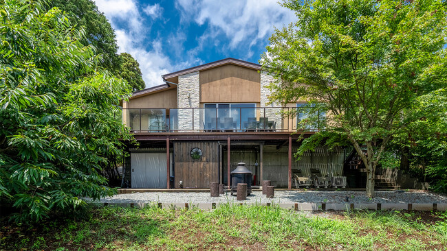 最大16名、二世帯・大人数でも名湯の露天風呂を貸し切りに。一棟貸しヴィラ「COCO VILLA 湯河原温泉」神奈川県・湯河原にグランドオープン