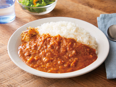 利用者の参加で開発　国産素材のカレーやグラタンなど8商品を新発売　5月26日（月）から