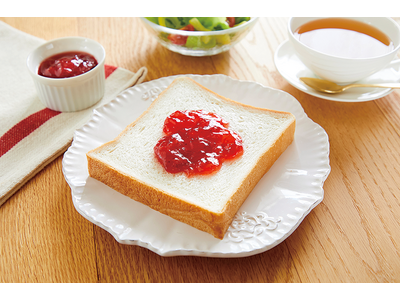利用者の声で新たに「しっとり食パン(生クリーム使用)」が登場 注文受付6月16日(月)から